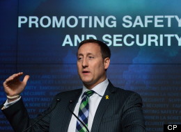 Defence Minister Peter MacKay restarted a warrantless surveillance program in 2011, government documents show. (THE CANADIAN PRESS/Sean Kilpatrick)