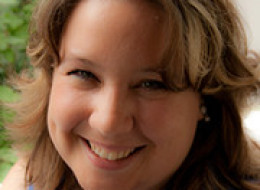 Maine state Rep. Diane Russell is urging supporters to write negative reviews of ALEC on Yelp.