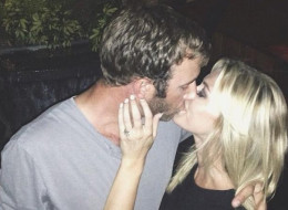 Paulina Gretzky and Dustin Johnson announce their engagement. (Instagram)