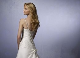 Can't Buy Me Love donates wedding gowns to less fortunate brides in B.C. wedding-recycle.com/cant-buy-me-love/Handout
