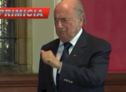 Joseph Blatter se burló de Cristiano Ronaldo en la Universidad de Oxford