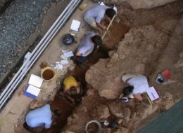Archeologists excavate Neanderthal levels at Riparo Bombrini in northwest Italy.