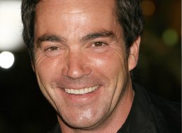 Jon Tenney is joining the case of