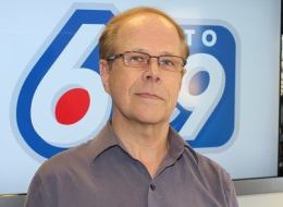Winnipeg man Dennis Nash says he wants to go somewhere warm with his $8-million Lotto 649 winnings.