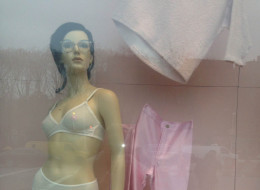 America Apparel mannequins.
