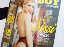 Mira a Sissi al desnudo