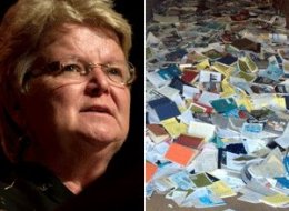 It's costing the federal government more than $22,000 to dispose of books and research material from Fisheries and Oceans scientific libraries across the country, according to new documents. (CP)