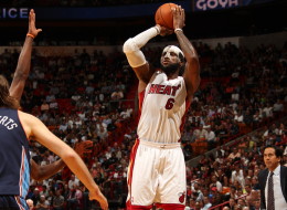 LeBron James hizo 61 puntos con Miami Heat