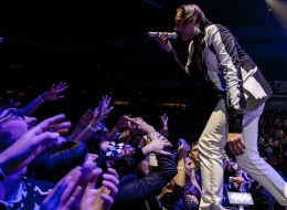 Pourquoi les Arcade Fire ont-ils interrompu leur concert?