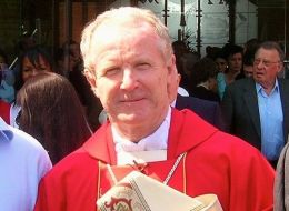 Bishop Kieran Conry during a confirmation event at St. Joseph’s Catholic Church in Epsom, Surrey, in 2007. Photo courtesy of Fruppence at English Wikipedia, via Wikimedia Commons