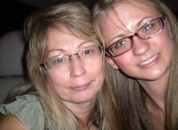 An undated photo of Jessica Chambers and her mom. (Photo: Facebook.com/JUSTICEforJESSICALANE)