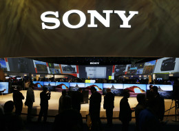 Sony is closing all its Sony Stores in Canada over the next six to eight weeks, the company said in a statement today.