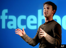 Facebook loses market share