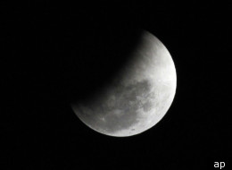 Lunar eclipse December 2011 photos