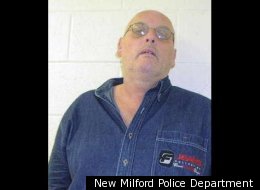 Russell Mace allegedly pooped in a bank parking lot before robbing the establishment.