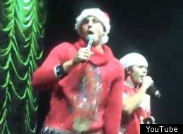 Andy Roddick rapping?