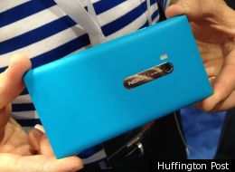 Nokia 808 Pureview Vs Nokia Lumia 900