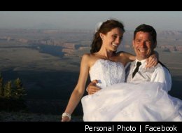 Ioana Hociota and Andrew Holycross tied the knot on June 11, 2011, while overlooking the world-famous valleys of the Grand Canyon.
