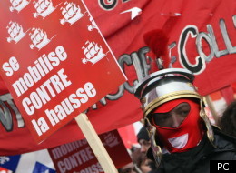Des étudiants tenteront d'obtenir une injonction en Cour supérieure aujourd'hui pour interdire les piquets de grève à l'Université Laval.