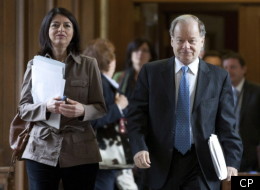 Line Beauchamp et Raymond Bachand, le 5 avril 2012. (CP)