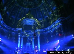 Death Cab for Cutie s'est produit à l’église Saint-Jean-Baptiste de Montréal. (Jean-François Cyr)