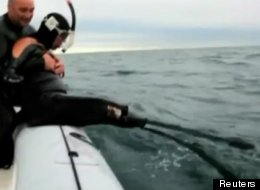 Philippe Croizon plans to swim around the world -- limbless.