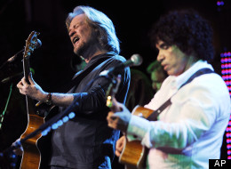 Daryl Hall and John Oates play Ravinia this summer.