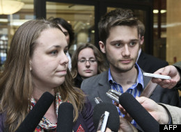 Martine Desjardins, présidente de la FEUQ, et Léo Bureau-Blouin, président de la FECQ. (AFP)