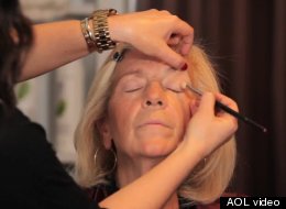 52-year-old cancer patient Leesa Hagen gets a a day of beauty.