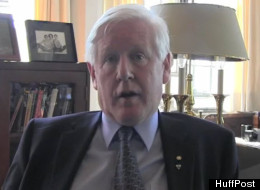 Liberal interim leader Bob Rae surprised some political observers and his own fans Wednsday by announcing he will not seek the permanent leadership of his party. (HuffPost Canada)
