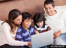 A los niños les encantan los sitios de redes sociales, y a los predadores sexuales también.