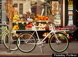 The Faraday Porteur is an electric bike with a nostalgic look.
