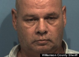 Authorities in Texas have arrested Steven Thomas in a 1980 cold case.
