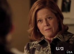 Elaine (Sigourney Weaver) and Susan (Carla Gugino) discuss T.J.'s condition on