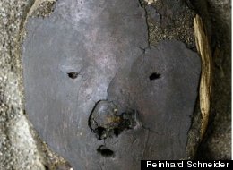 A black Chinchorro mummy from the Atacama Desert in northern Chile.
