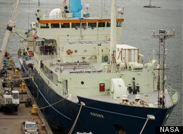 The Woods Hole Oceanographic Institution's research vessel Knorr docked before its scheduled departure on Sept. 6 to study salinity in the mid-Atlantic ocean.
