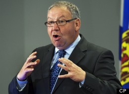 One of the provinces expected to be going to the polls soon may boot out its incumbent government, as voters in Nova Scotia have turned against Darrell Dexter’s NDP. (CP)
