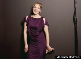 Jessica Holmes