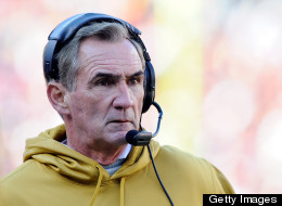Washington Redskins head coach Mike Shanahan reacts during a game against the Carolina Panthers at FedExField on November 4, 2012 in Landover, Maryland.
