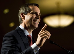 Premier Dalton McGuinty says the province has reached a tentative fee agreement with the Ontario Medical Association. (CP)