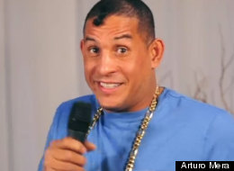 Macho Camacho en una entrevista divertida