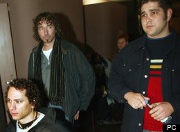 Les victimes de Jocelyn Hotte : Pierre Mainvile (devant), suivi par David Savard (gauche) et Hugues Ducharme (droite), en 2002. (PC)