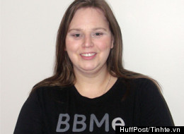 Jenn Annis admits she is among a declining number of proud Canadian “CrackBerry” addicts, but she is convinced the much-hyped new handsets running on the new BlackBerry 10 operating system, which debut Wednesday, will lure smartphone users back to the home team. (Photo: HuffPost/Tihnte.vn)
